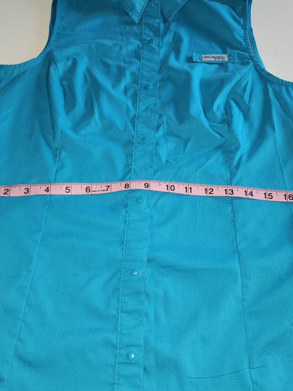 Columbia Sleeveless Button-Down Shirt in Bright Turquoise - Picture 11 of 11